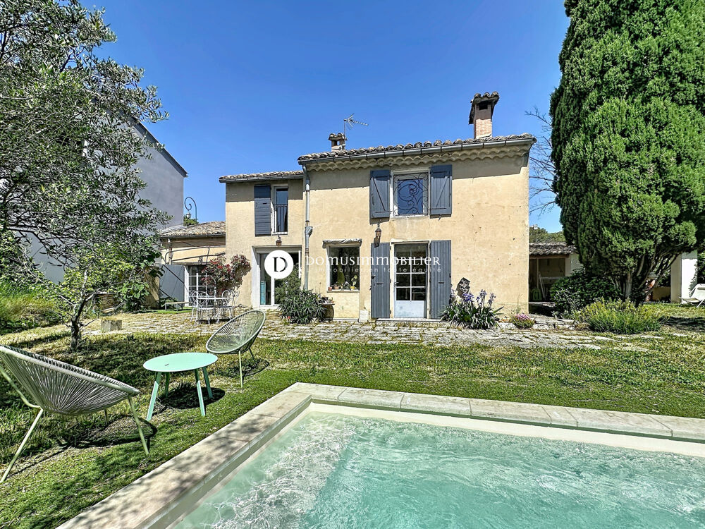 Maison avec jardin et piscine