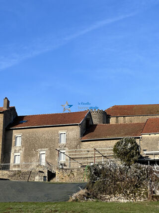  Maison  vendre 10 pices 230 m