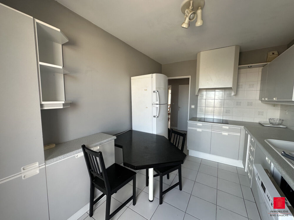 GRAND TYPE 5 MEUBLE AVEC BALCON & PISCINE