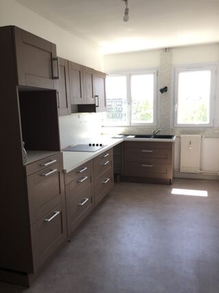  Appartement � louer 3 pi�ces 96 m�