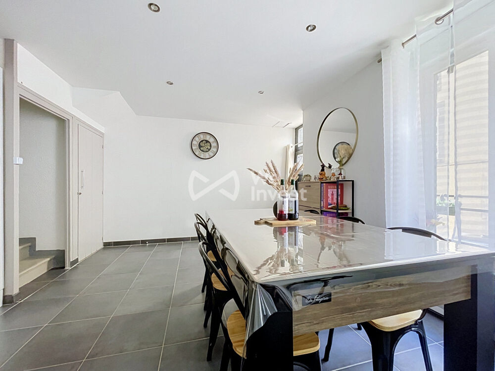Vente Maison Maison de ville rénovée avec balcon. Pont-du-château