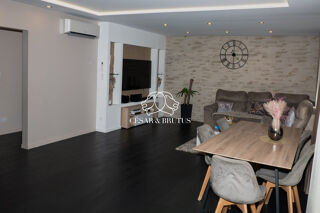  Appartement à vendre 5 pièces 94 m²