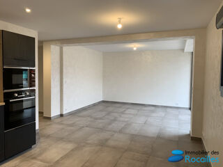  Appartement à louer 3 pièces 64 m²