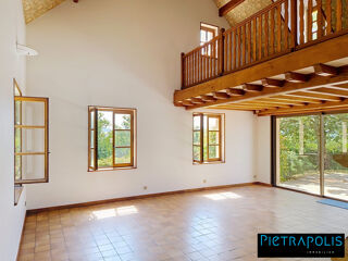  Maison à vendre 8 pièces 222 m²