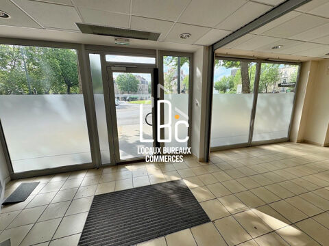 Nantes R&eacute;publique- Immeuble bureaux 225 m2 840000 44000 Nantes