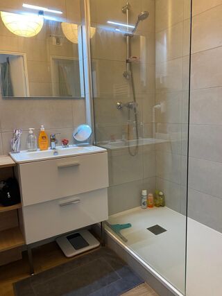  Appartement à louer 2 pièces 54 m²