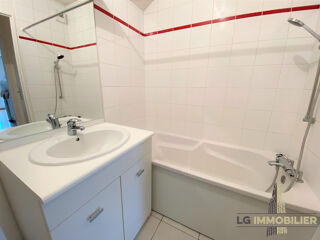  Appartement à louer 2 pièces 39 m²