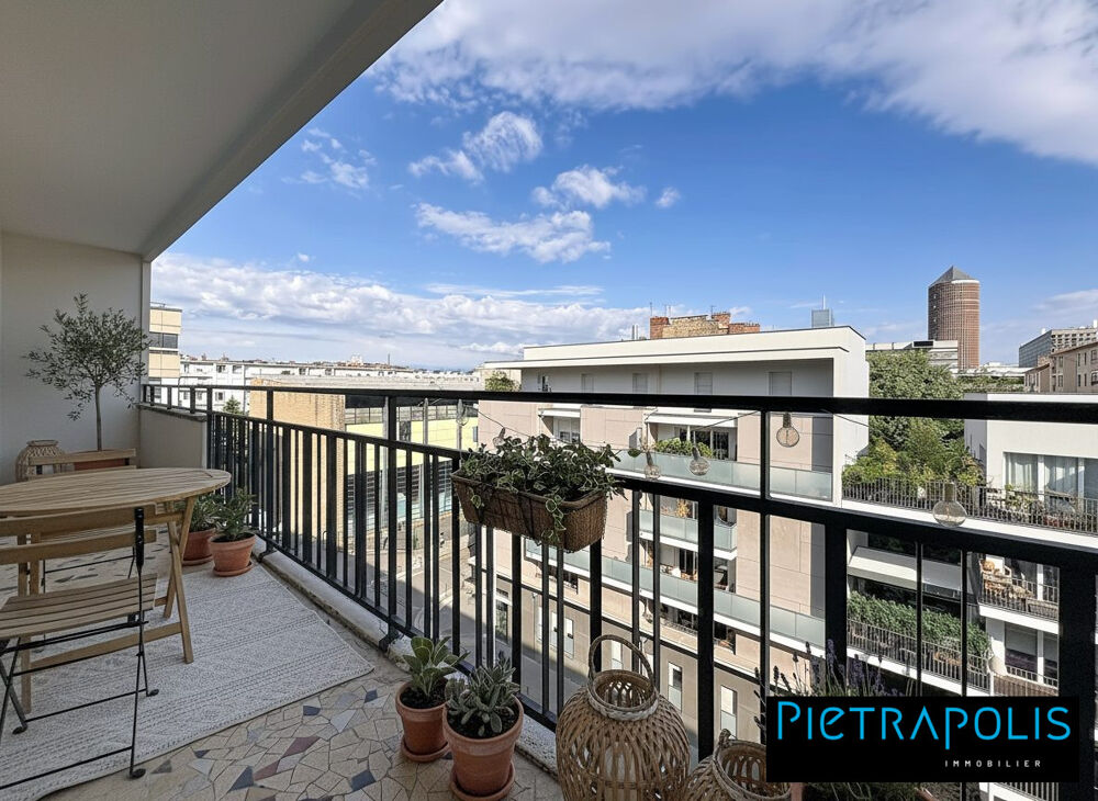 LYON 3ème. Dernier étage. Appartement rénové. 38,5 m² de pi