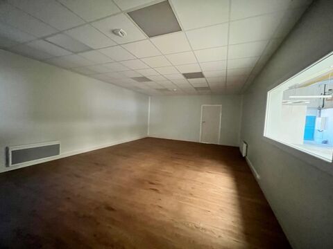   LOCAL D'ACTIVITE - PLOEREN - 540 m² 