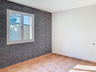  Maison � vendre 4 pi�ces 210 m�