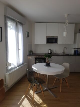  Appartement à louer 4 pièces 69 m²