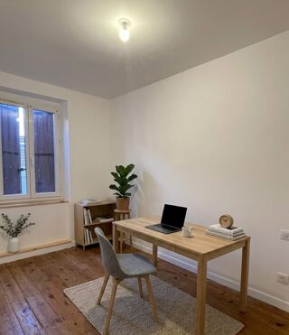  Appartement à louer 3 pièces 66 m²