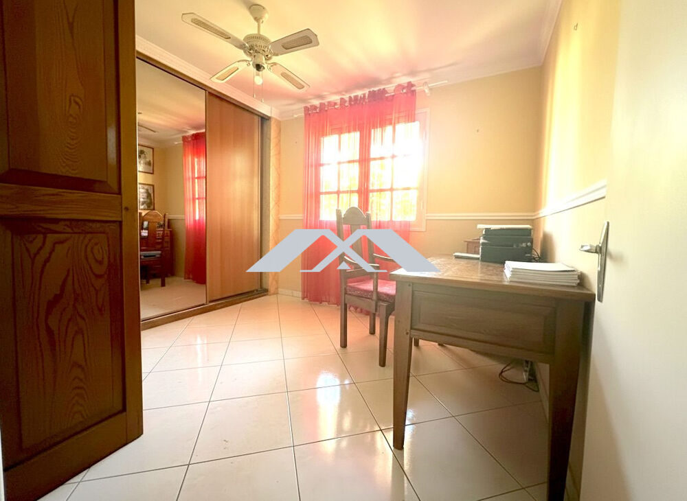 � vendre  Maison Petite-�le (97429)