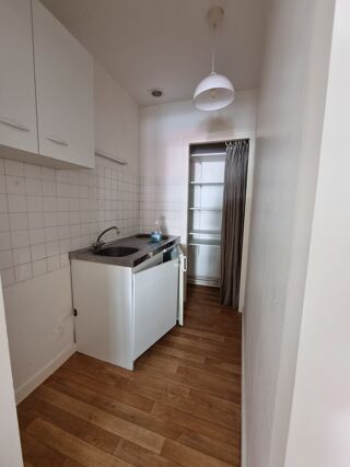  Appartement à louer 1 pièce 21 m²