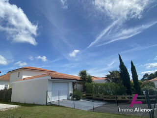  Maison  vendre 4 pices 127 m