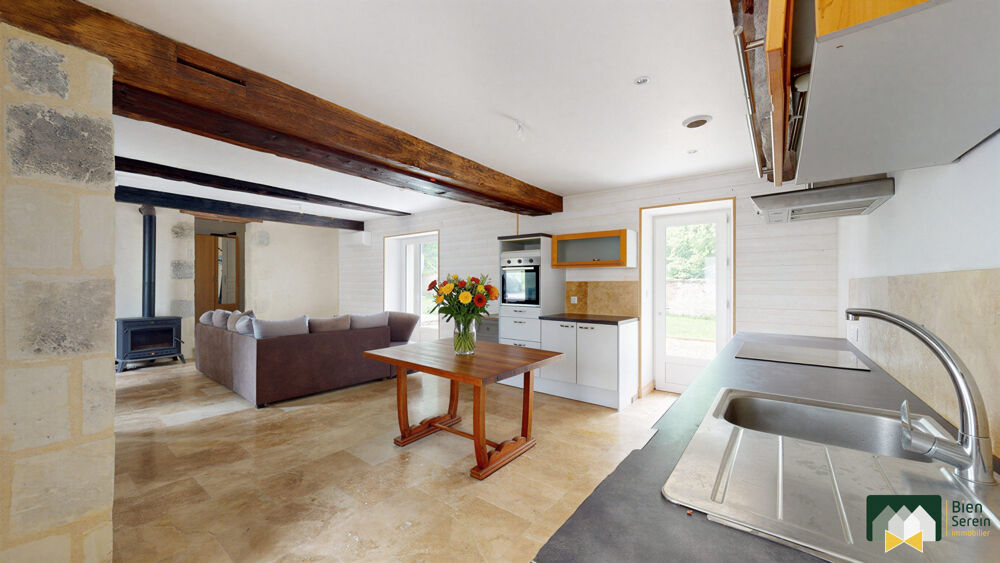MAISON D'ÉPOQUE AVEC GARAGE / TERRASSE / JARDIN CLOS - ARCISSES
