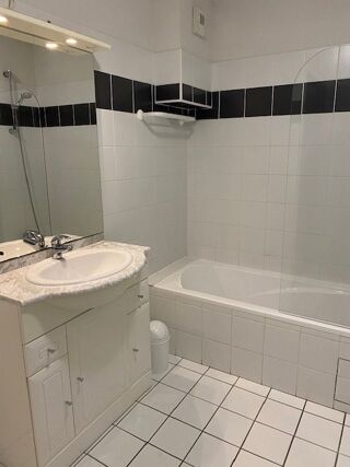  Appartement � vendre 3 pi�ces 57 m�