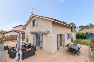  Maison à vendre 6 pièces 142 m²