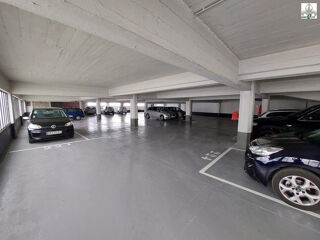  Parking / Garage à louer 3 m²