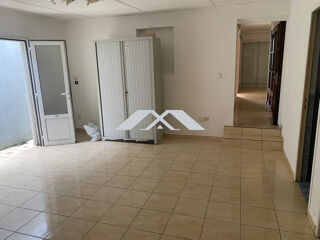  Immeuble � vendre 226 m�