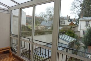  Appartement à louer 7 pièces 180 m²