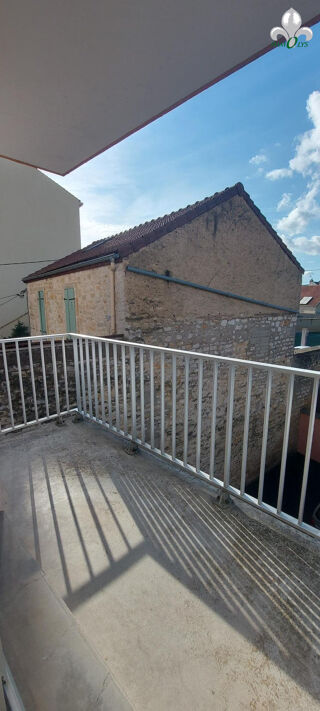  Appartement à louer 1 pièce 33 m²