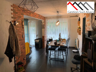  Appartement à louer 4 pièces 79 m²