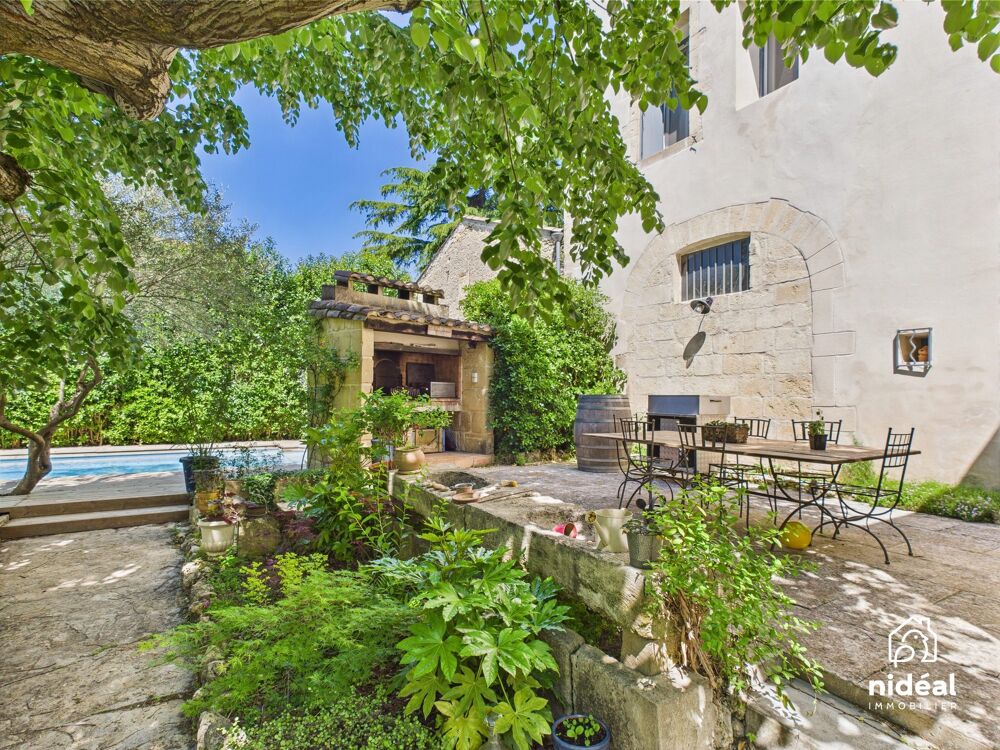 Vente Maison Maison de Maître avec 4 appartements – Jardin et Dépendances Sommières