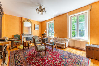  Maison à vendre 11 pièces 272 m²