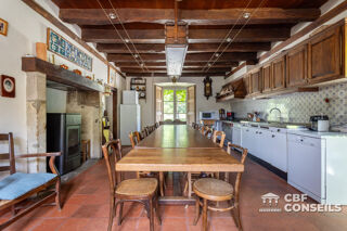  Propri�t�/ch�teau � vendre 15 + pi�ces 560 m�