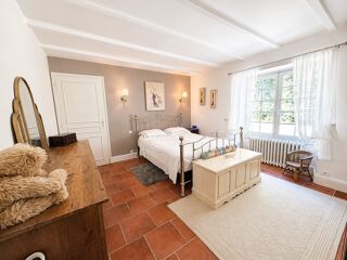  Maison à vendre 9 pièces 330 m²