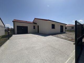  Maison  vendre 5 pices 109 m