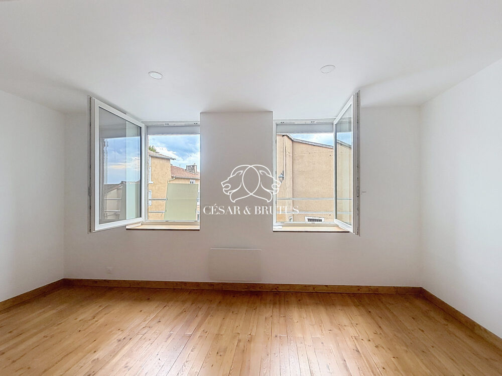 Vente Maison Maison de village rénovée 3 chambres Panissières
