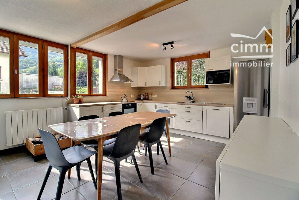 Vente Maison A VENDRE MAGLAND (74300) MAISON FAMILIALE 9 PIECES AVEC APPARTEM Magland