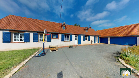   Magnifique long�re avec jardin et plusieurs d�pendances Maison - 5 pi�ce(s) - 105 m�