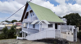  Immeuble à vendre 357 m²