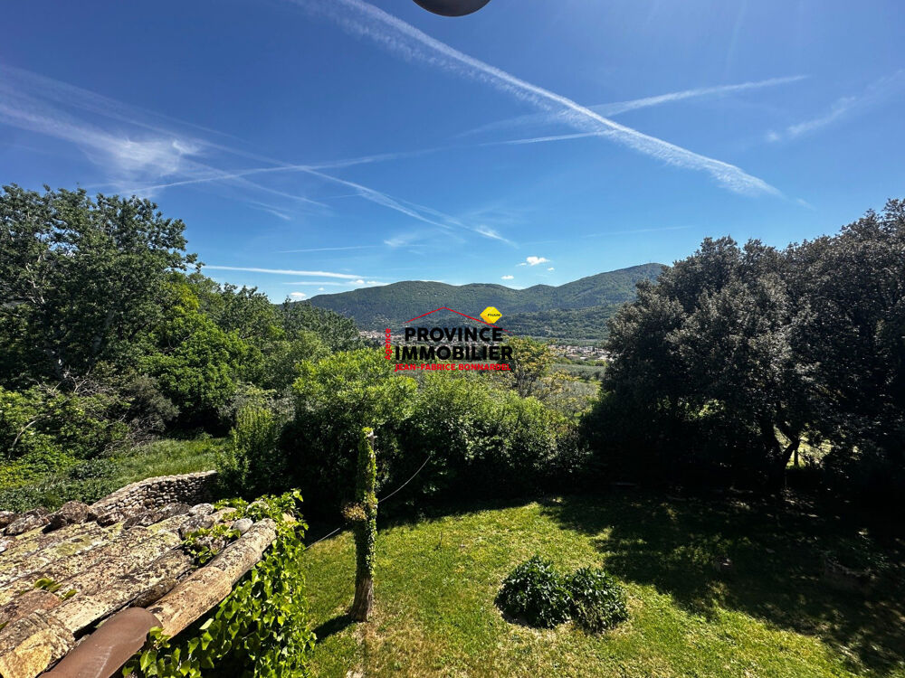 Propriété authentique avec vue dominante