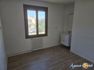  Appartement à louer 5 pièces 94 m²