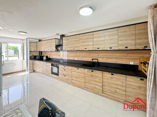  Maison � vendre 10 pi�ces 198 m�