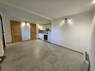  Appartement à louer 2 pièces 33 m²