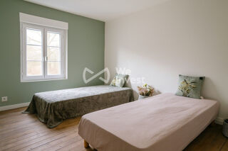  Immeuble à vendre 162 m²