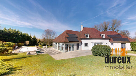   PROPRI�T� AVEC PISCINE EN BORD DE SA�NE Maison - 7 pi�ce(s) - 339 m�