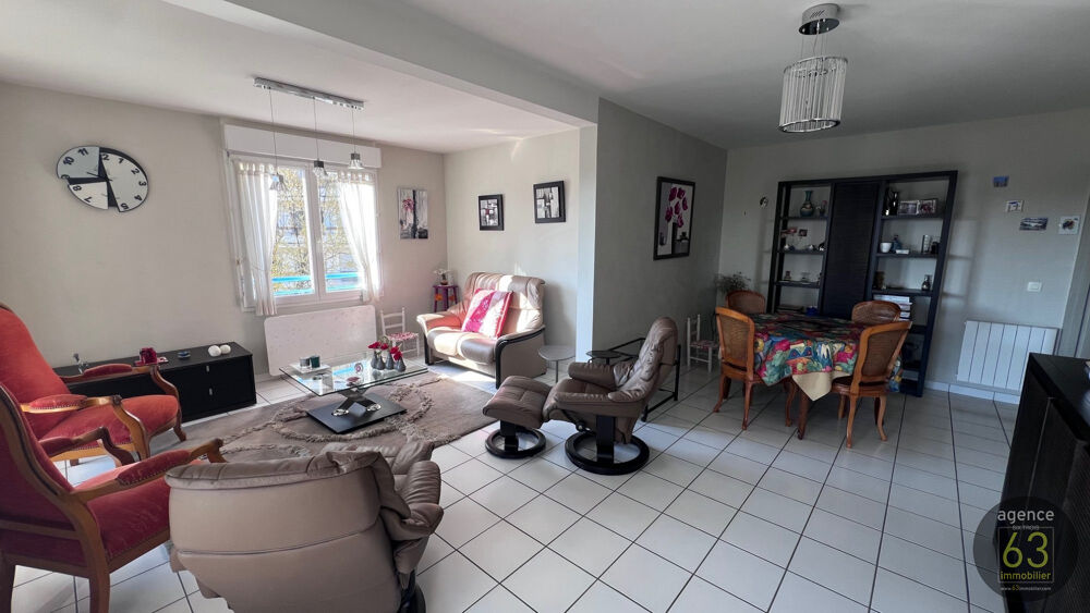 Beau et lumineux T4 de 99 m2, ascenseur, 38 m2 de terrasses, gar