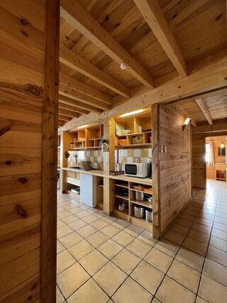  Appartement à vendre 8 pièces 144 m²