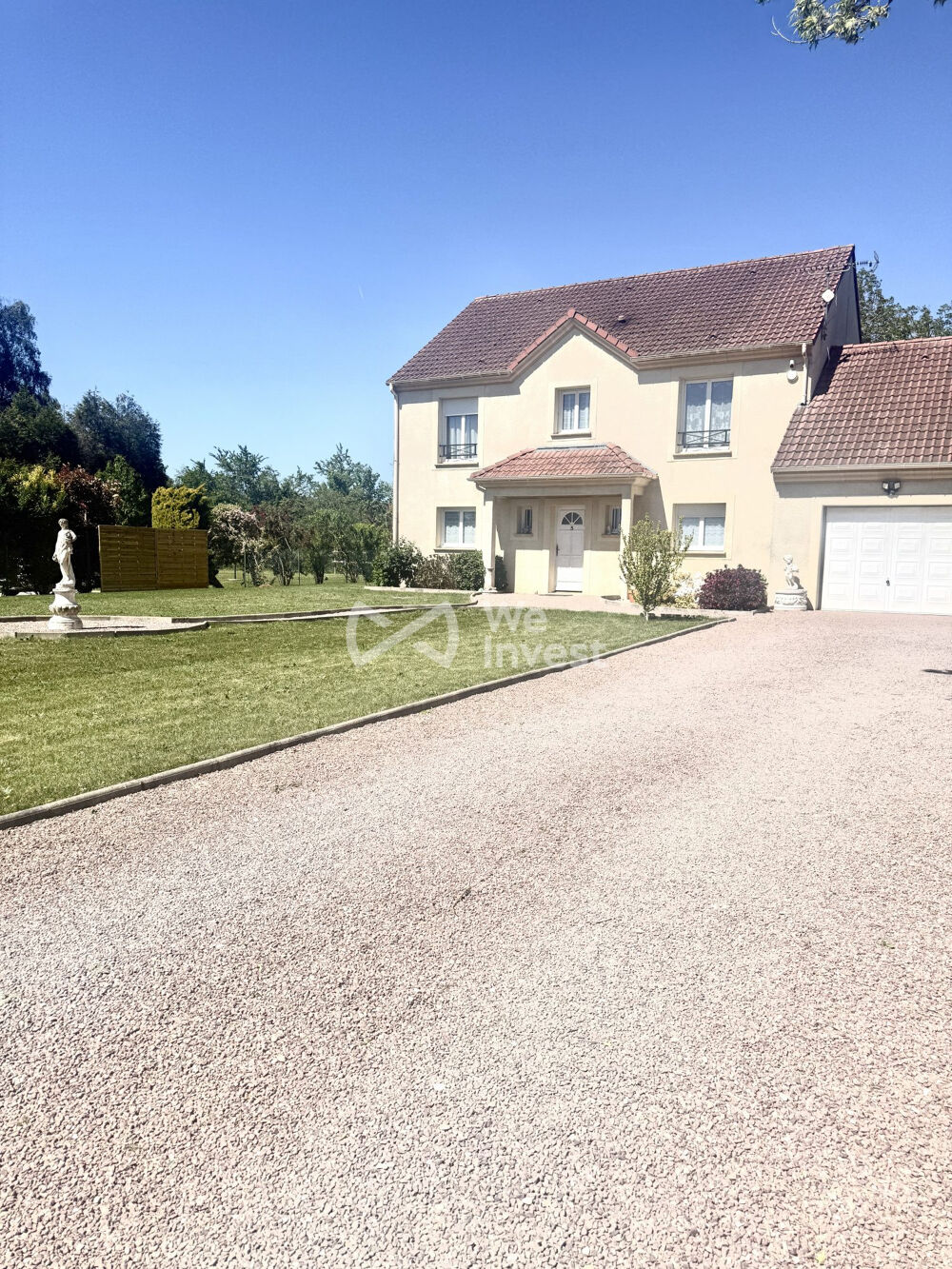 BELLE MAISON A QUINCY VOISINS