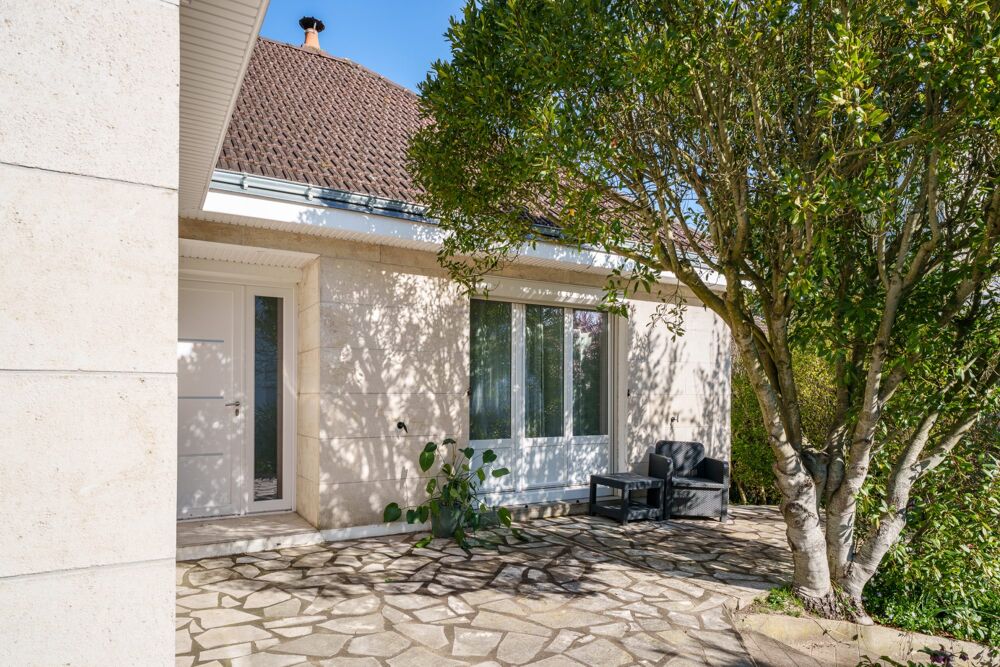 Maison 7 pièces 130 m² · à Tours · 130 m² · 365 000 €