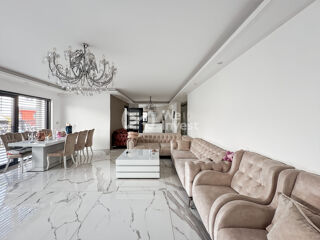  Immeuble à vendre 300 m²