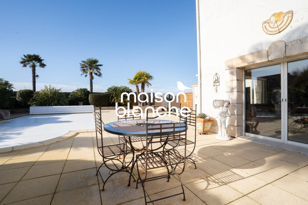 Vente Maison Grande Propriété à 5 mn de la mer Longeville-sur-mer