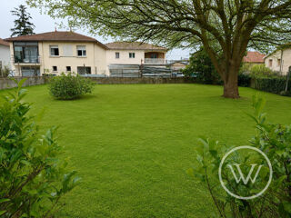  Terrain à vendre 588 m²