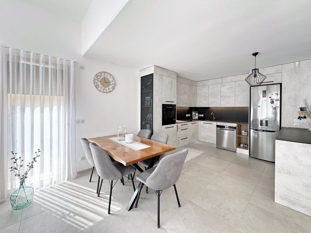 � vendre  Appartement Ferney-Voltaire (01210)